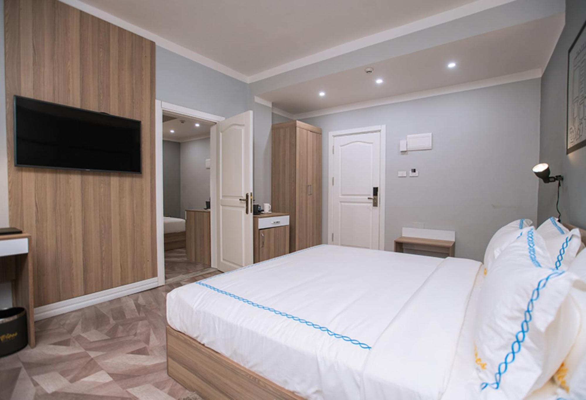 Vibes Hotel And Spa 亚的斯亚贝巴 外观 照片